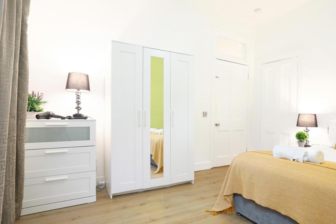 Stunning Modern 3 Bedroom Apartment Edinburgh Exteriér fotografie
