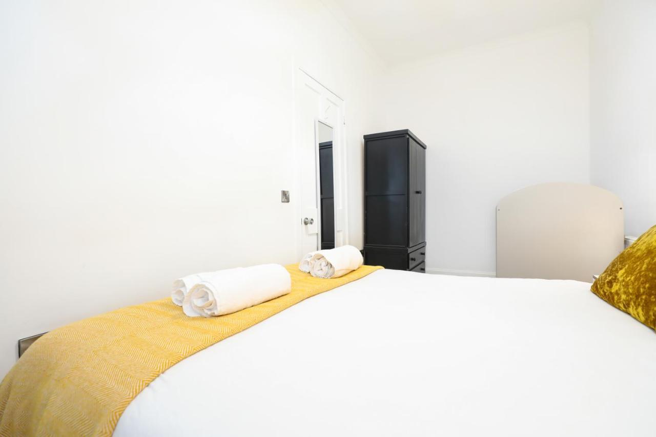 Stunning Modern 3 Bedroom Apartment Edinburgh Exteriér fotografie